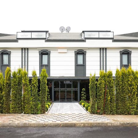 Gardenmode Airport Hotel Tasoluk Bagian luar foto