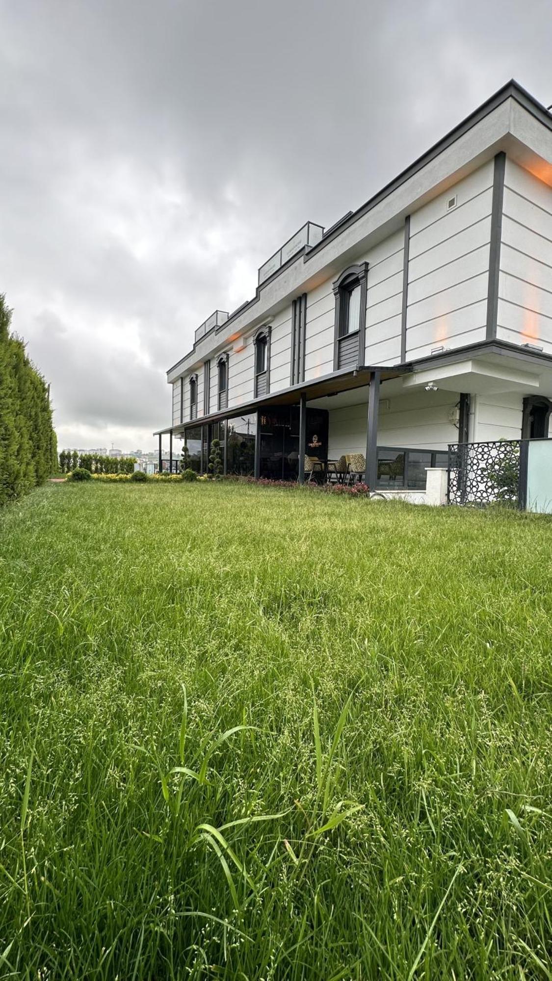 Gardenmode Airport Hotel Tasoluk Bagian luar foto