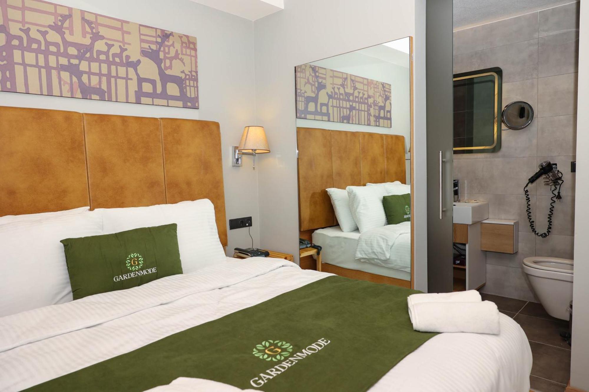 Gardenmode Airport Hotel Tasoluk Bagian luar foto