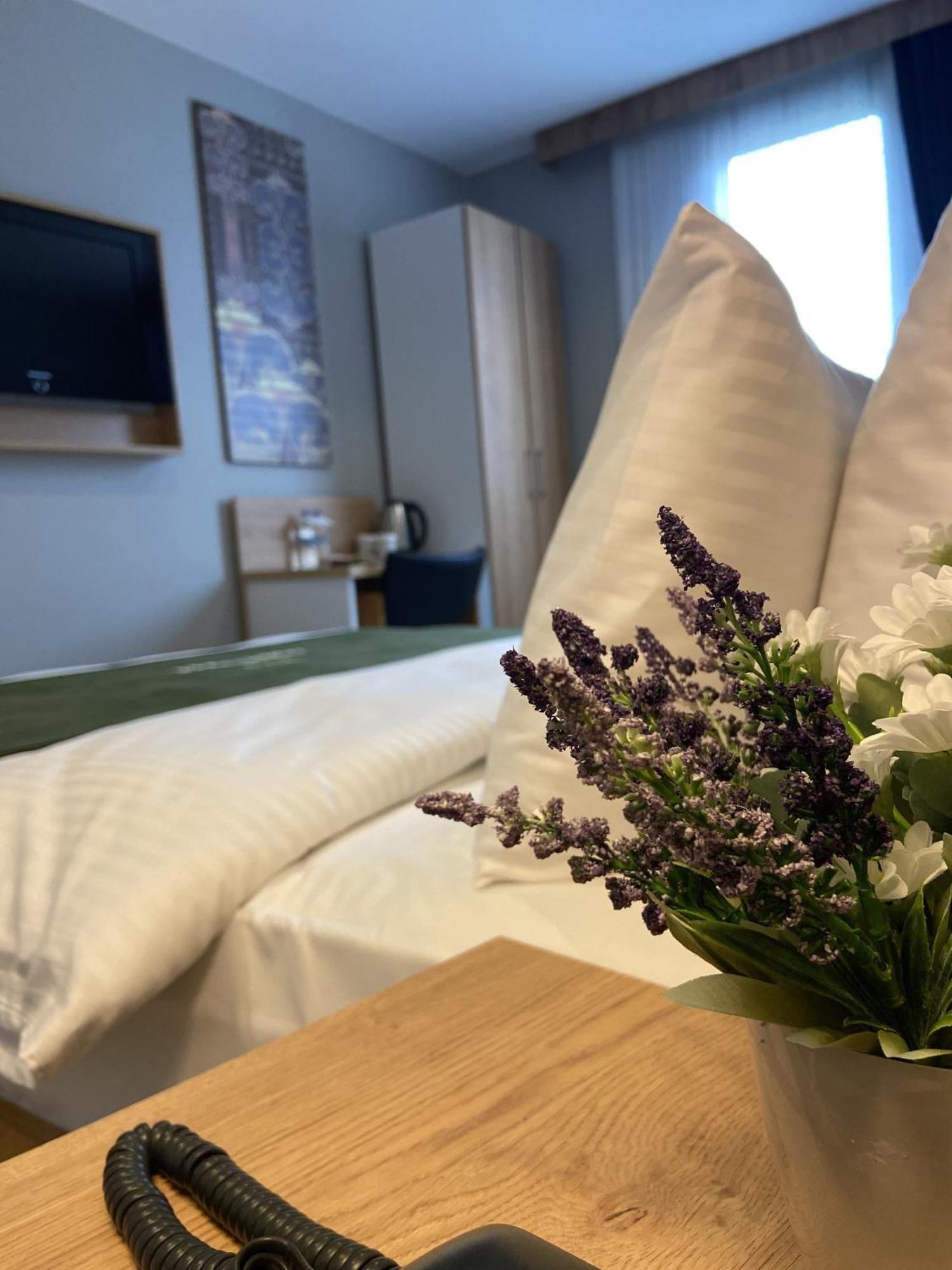 Gardenmode Airport Hotel Tasoluk Bagian luar foto